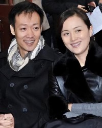 PG电子官方网站-离过年不到2月，52岁辛柏青高调传出喜讯，朱媛媛终于可以放心了